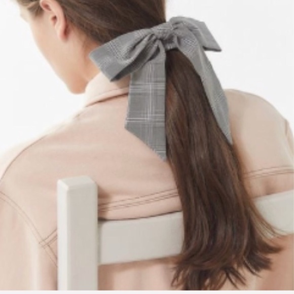 NEW FP oversized plaid bow scrunchie - Picture 4 of 4